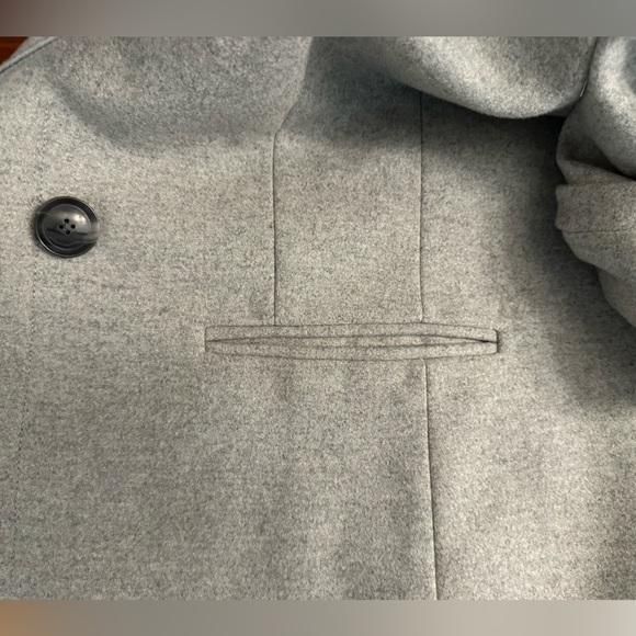 Banana Republic Women’s Gray Coat Mario Bellucci - Picture 10 of 13